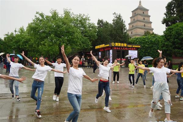 暗黑地牢伤害修正是什么意思